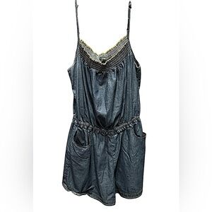 Stylish Denim Romper with Lace Trim 1X 36in long pit to pit 19in